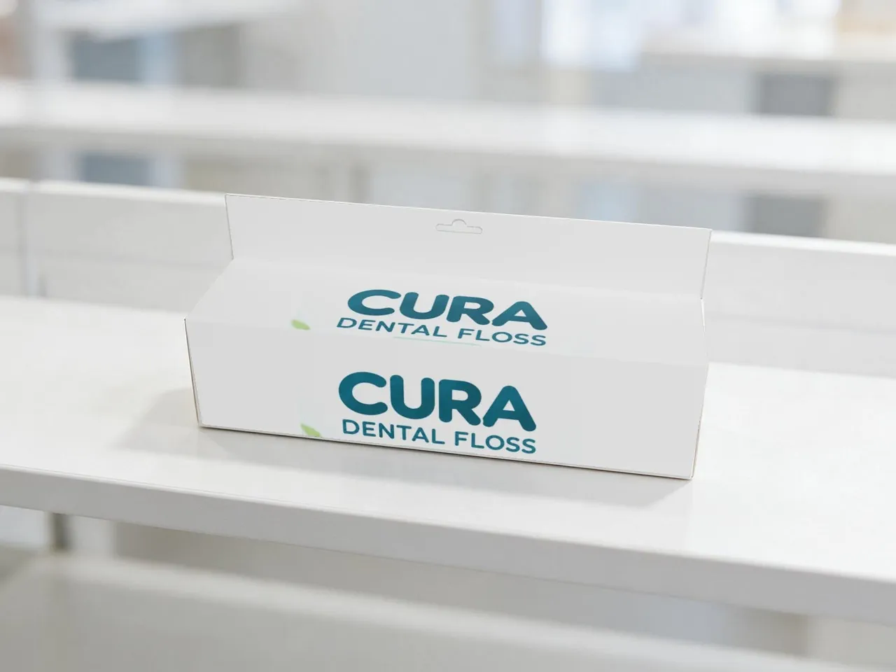 Étui de vente à suspendre — patte de suspension, fond semi-automatique · PLIÉ EN 3D